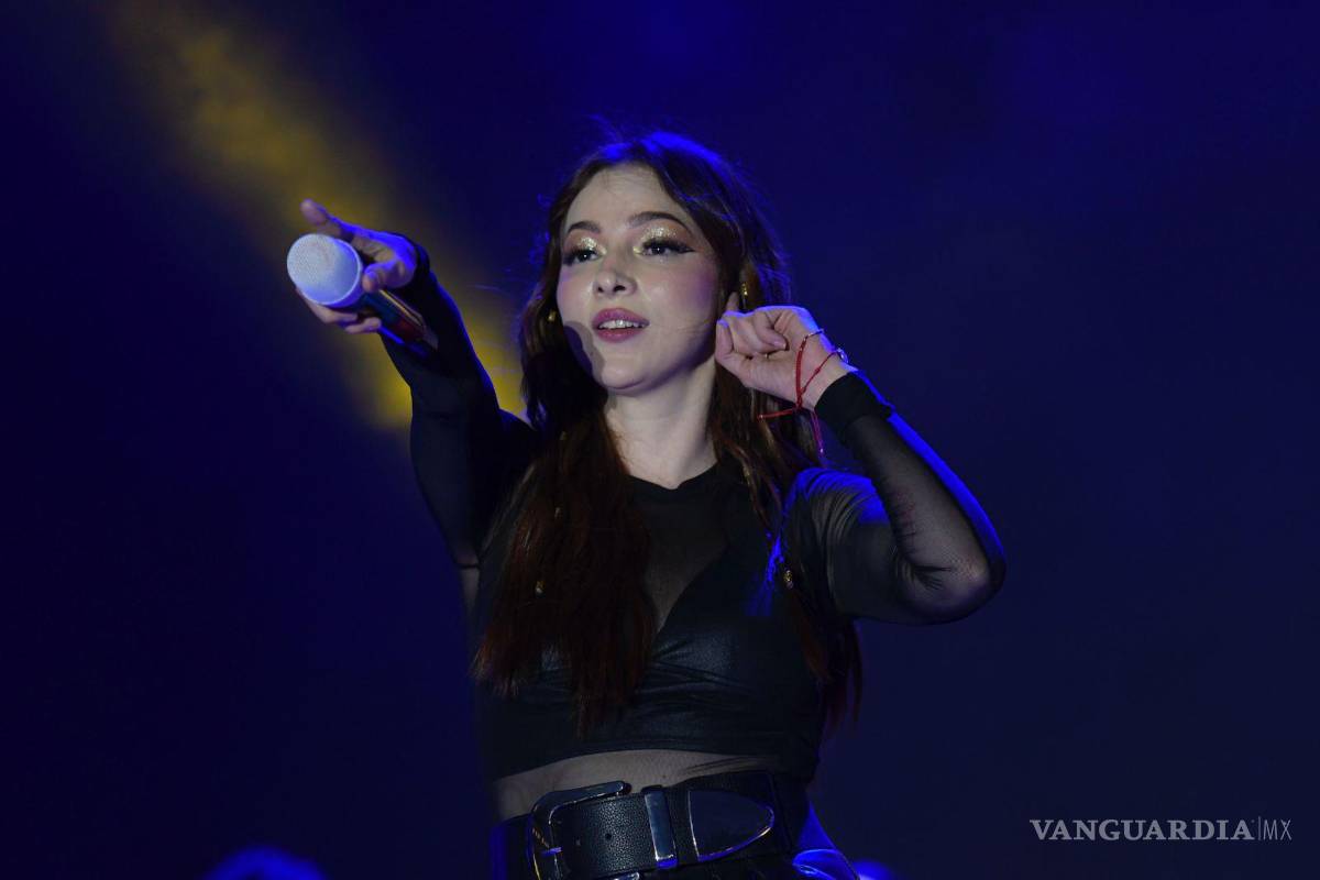 $!Pop para el corazón... Paty Cantú llena de energía la Feria Saltillo 2024