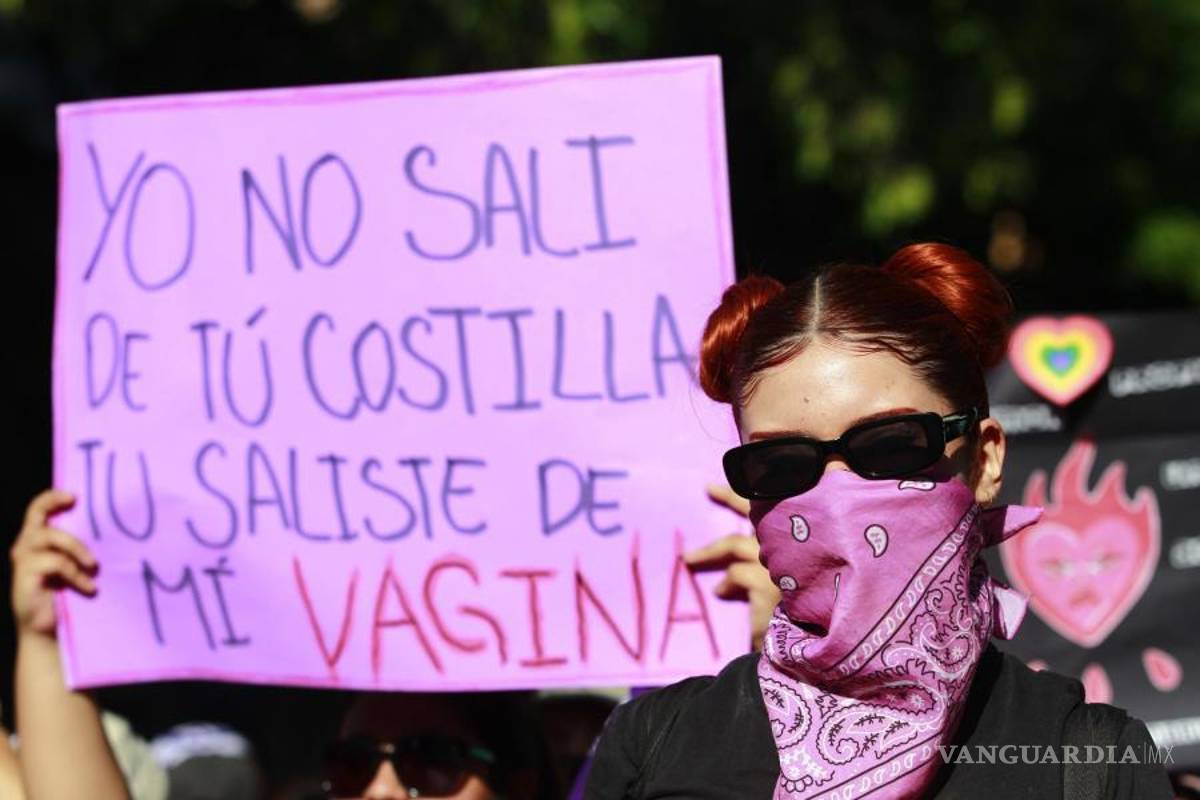 8M: Entre el dolor y la rabia con el grito de “Ni una más” miles de mujeres toman las calles en México (fotos)