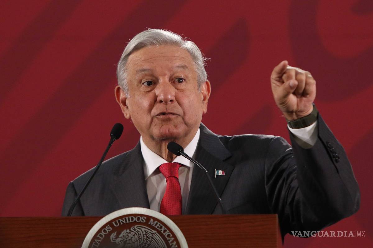 Llama AMLO a gobernadores a depurar policías