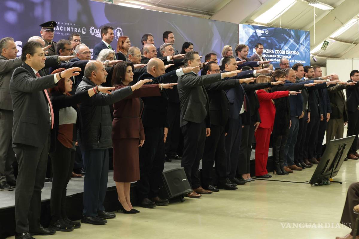 $!Se llevó a cabo la Toma de Protesta de la Mesa Directiva 2026–2027 de Canacintra Coahuila Sureste.