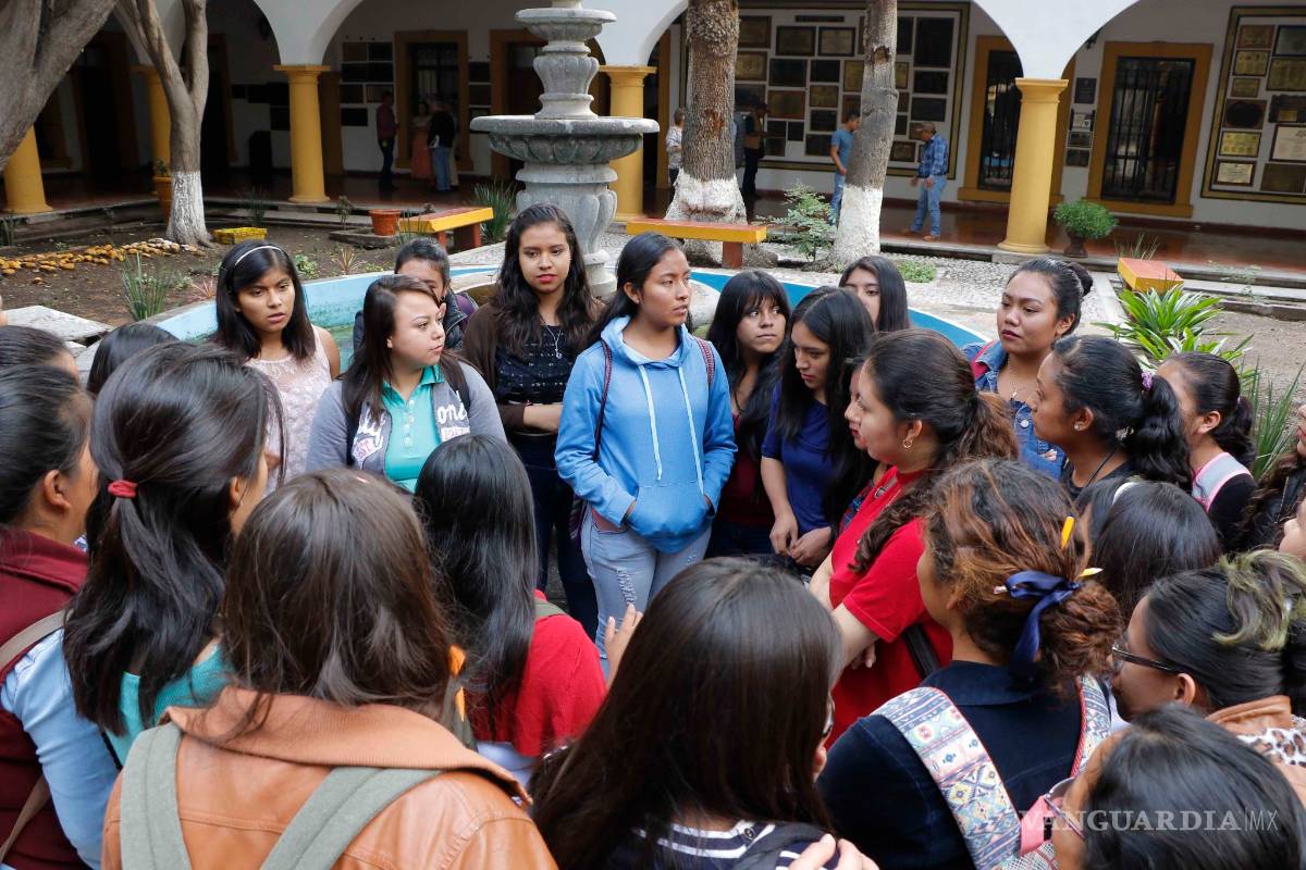 $!Saquean internado de señoritas de la UAAAN en Saltillo; las dejan sin computadoras y celulares