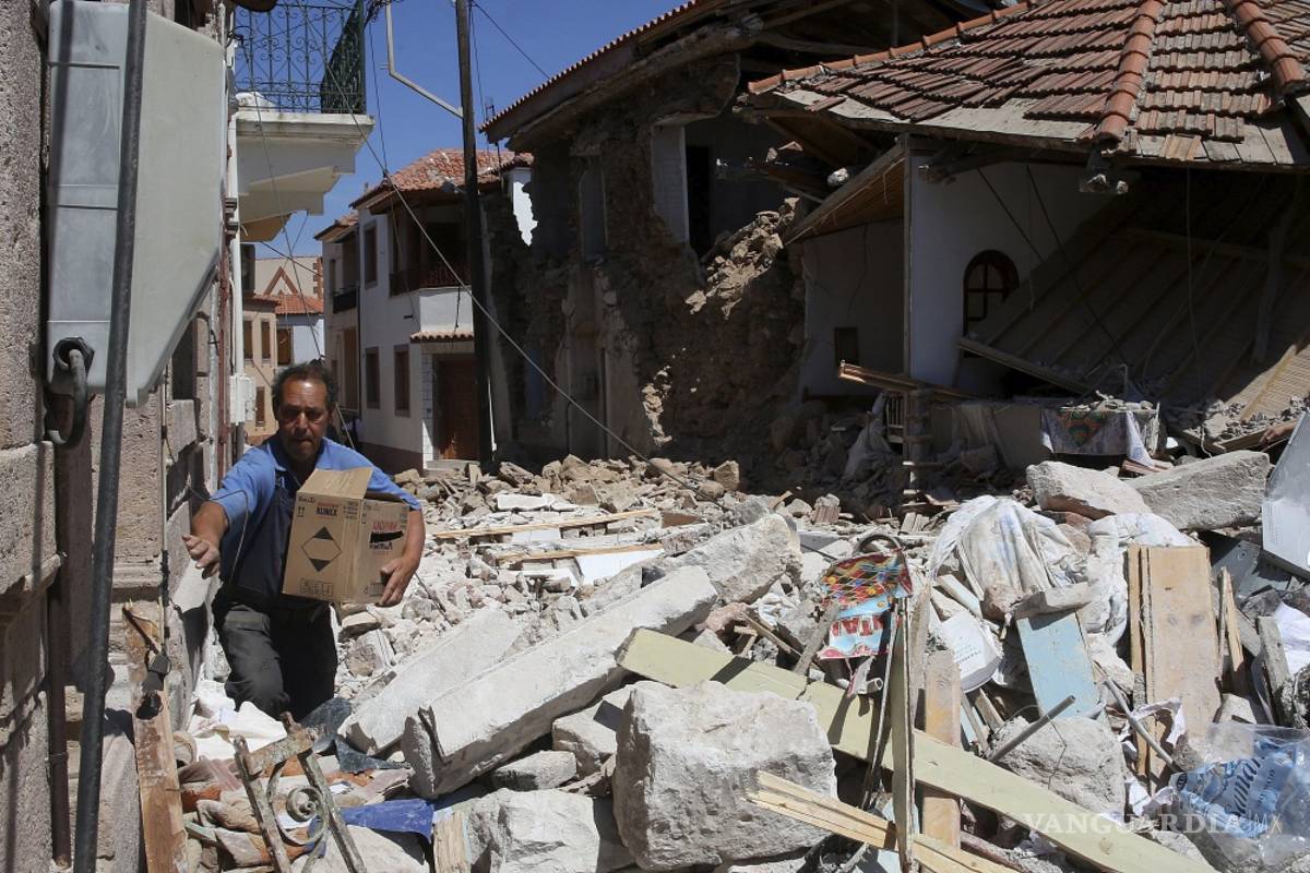 Terremoto destroza a un pueblo entero en Grecia