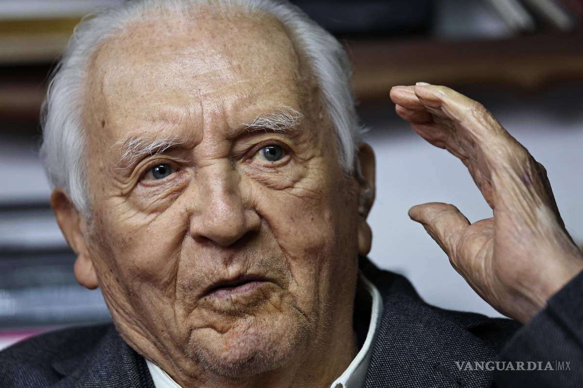 $!Dos sueños se truncaron en la vida del profesor Berrueto, la de ser gobernador y la de continuar su carrera como beisbolista.