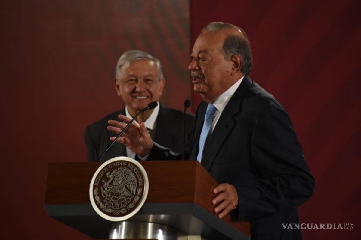 &quot;¿Santa Lucía o Texcoco?&quot; Preguntan a Carlos Slim en conferencia con AMLO; &quot;El futuro dirá&quot;, responde
