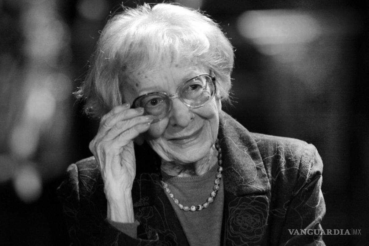 Libro “Prosas reunidas” evoca el legado de la poeta Wislawa Szymborska