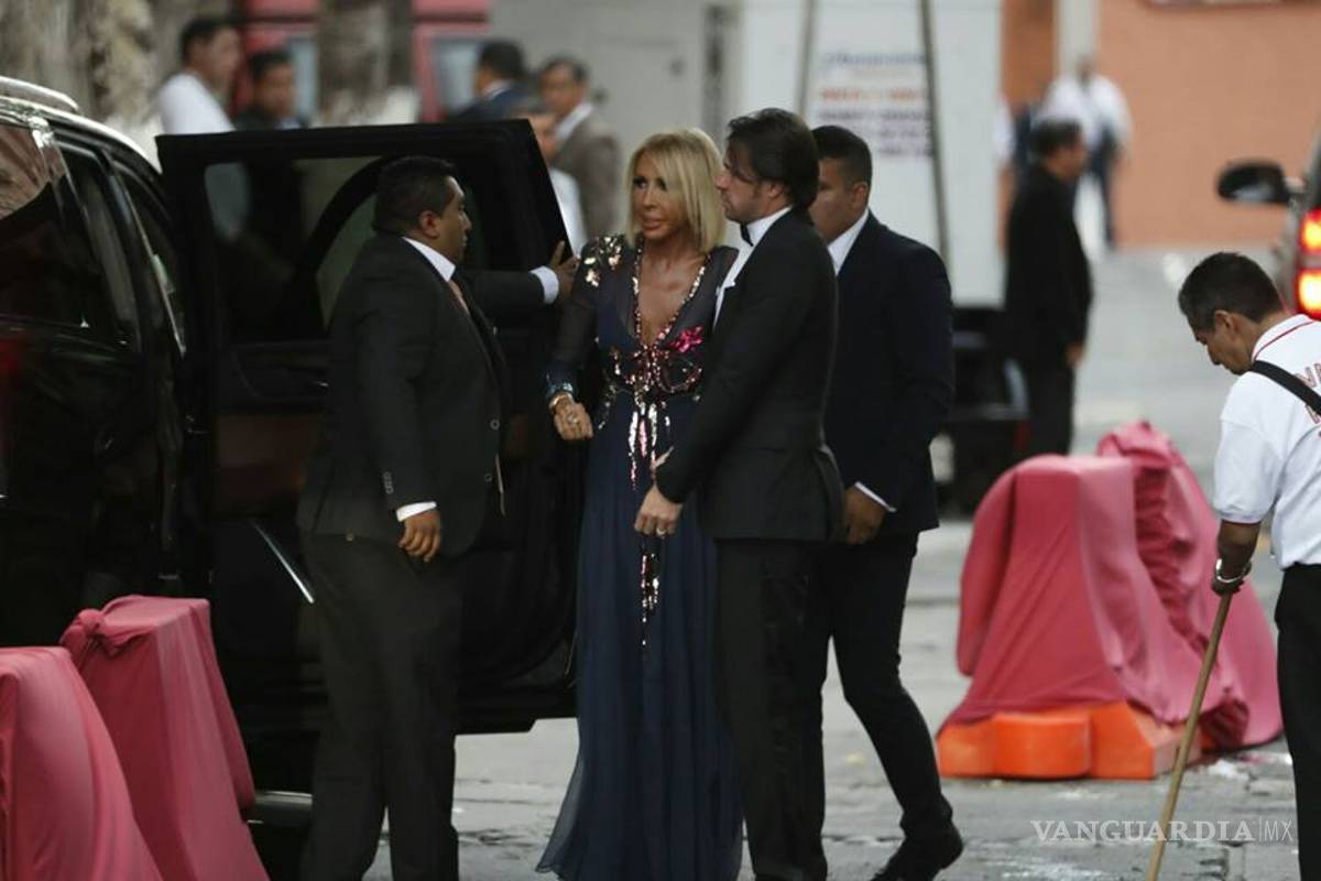 $!Acompaña clase política a Eruviel Ávila en su boda