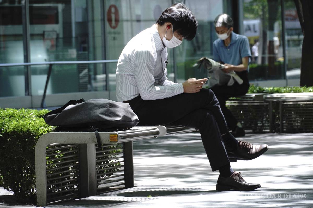 Japón decidirá esta semana si levanta el estado de emergencia