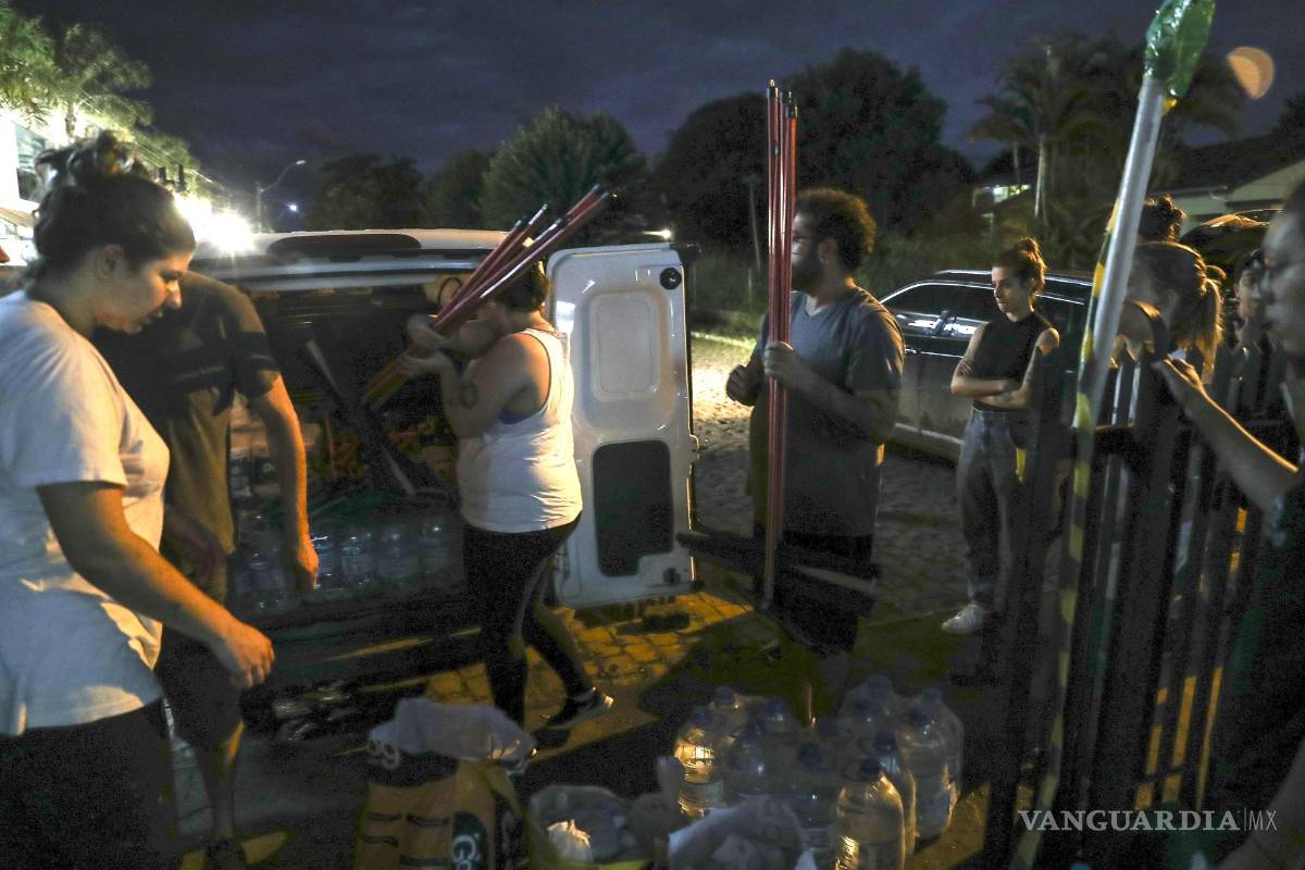 $!El Volúpia, un bar LGBT de la ciudad de Lajeado, cerró como bar hace una semana para reabrir como centro de acopio de comida ante las inundaciones en Brasil.