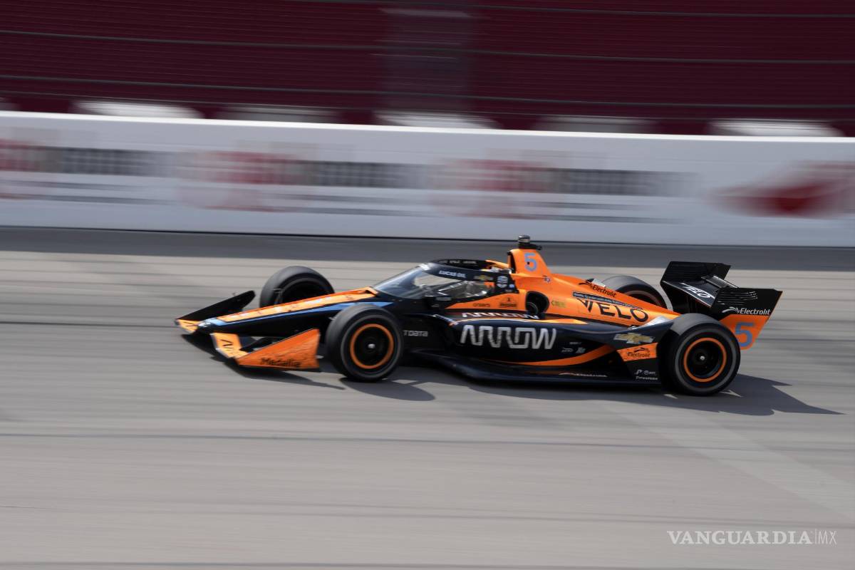 Se le niega el podio a Pato O’Ward: acaba décimo en la segunda carrera de Iowa