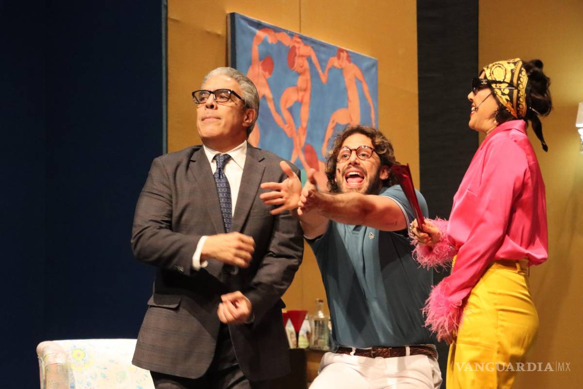 $!Muchos de los diálogos provocaron la risa de los asistentes.