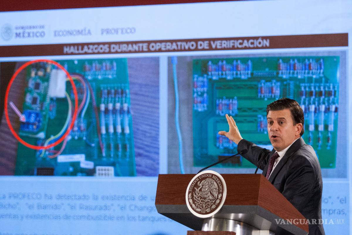 Encuentran 'rastrillo' en gasolinera de Monclova; surtía hasta el 10 por ciento menos de combustible a usuarios