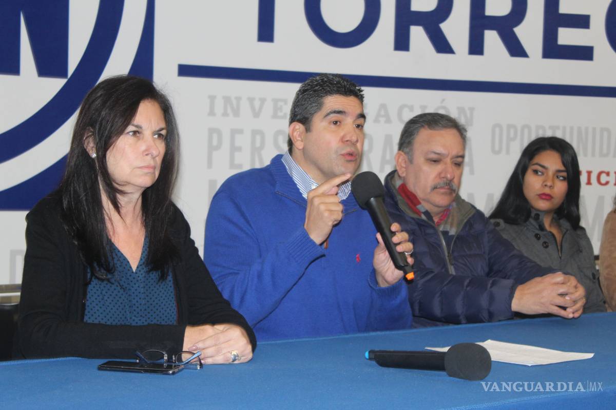 ‘Alcalde de Monclova utilizó millones de pesos para favorecer a su padrino’