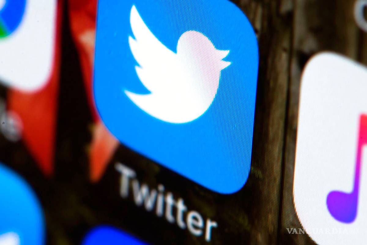 Advierte Twitter: falla vulneró 330 millones de contraseñas