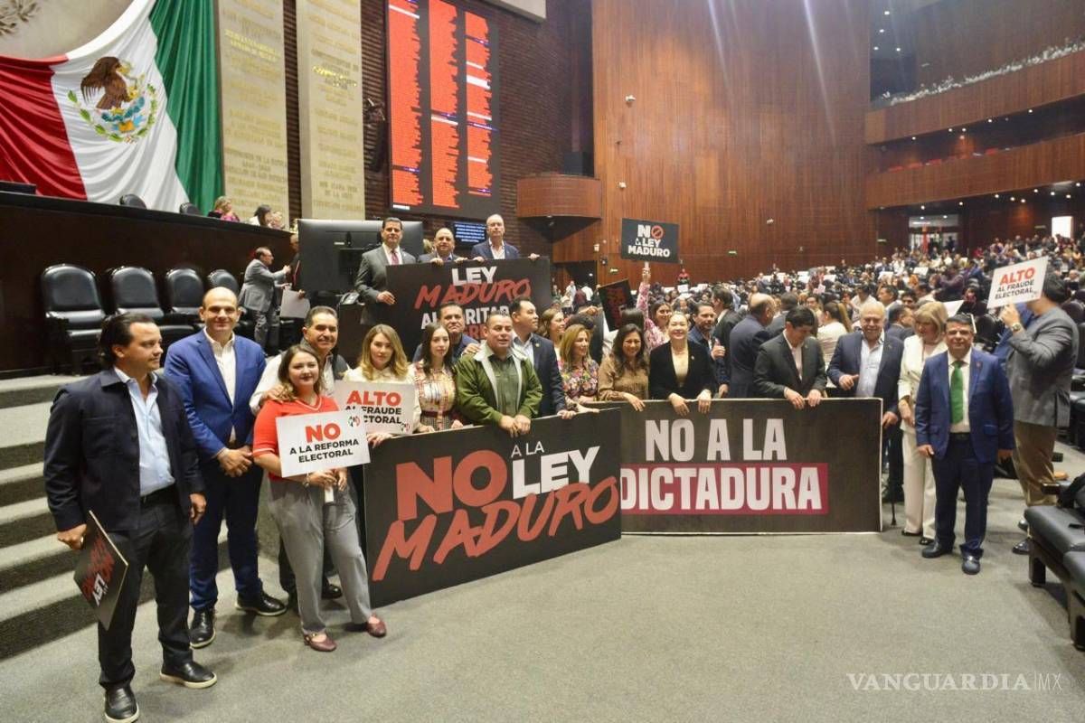 $!El coordinador del PRI en la Cámara de Diputados anunció el voto en contra de su bancada durante el debate legislativo.