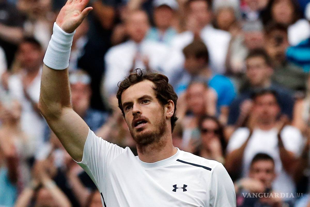 Murray, sin sobresaltos en debut; Wawrinka con algunas dificultades