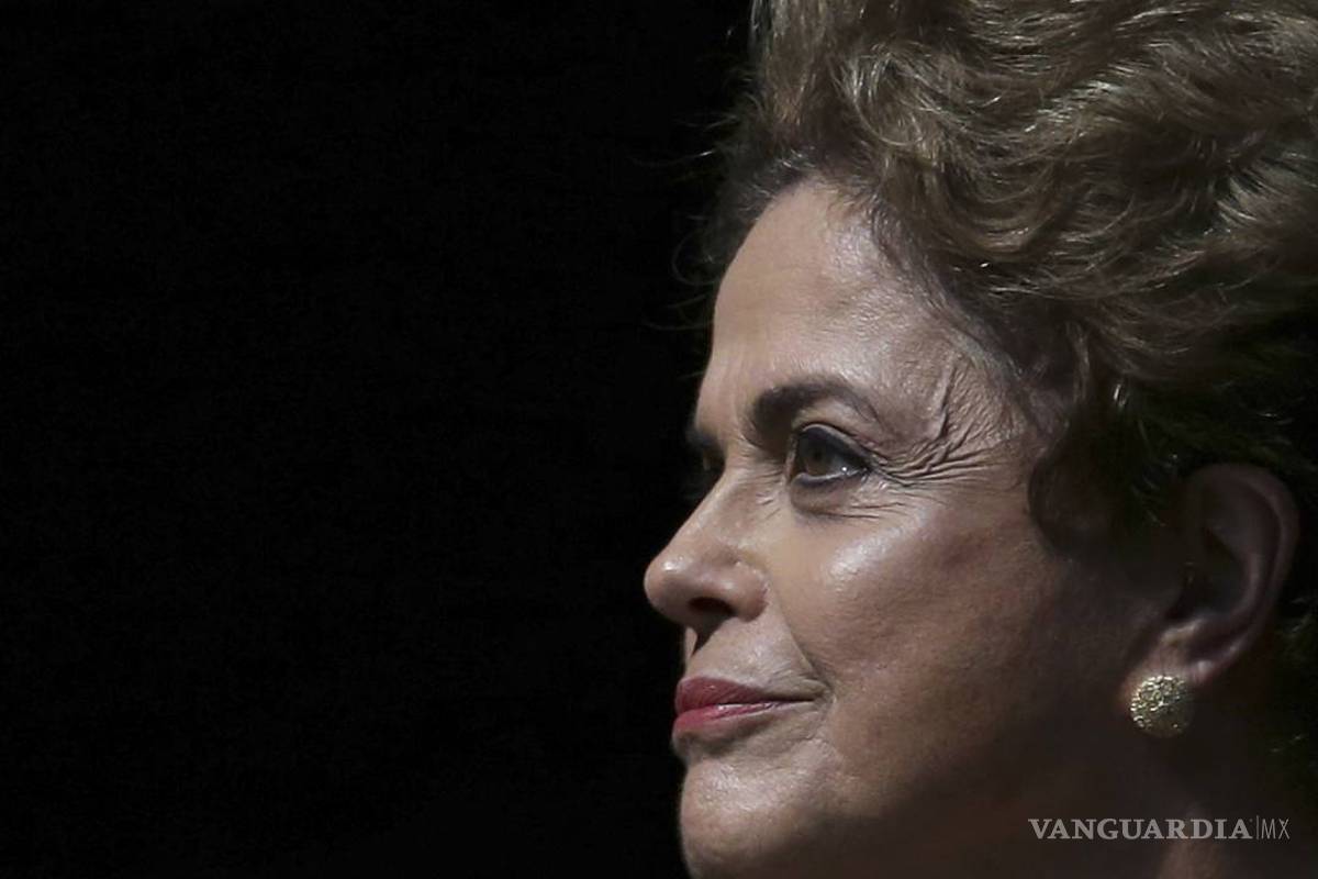 Soy víctima de un golpe y lucharé para terminar mi mandato: Rousseff