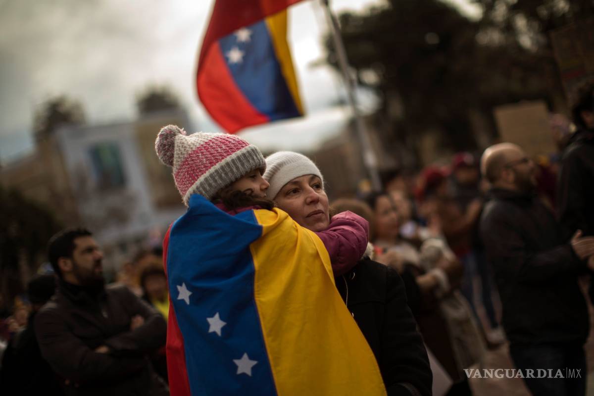 Los venezolanos salen a las calles de todo el país para exigir la renuncia de Nicolás Maduro