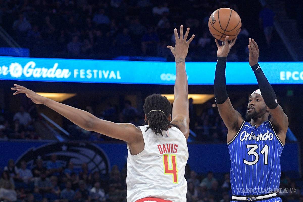 $!La 'magia' de Orlando le 'corta el vuelo' a los Hawks