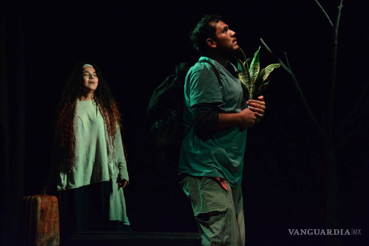 $!‘Nuestra Señora de las Nubes’: La memoria de un país que exilia a su gente continúa en Teatro Garnica