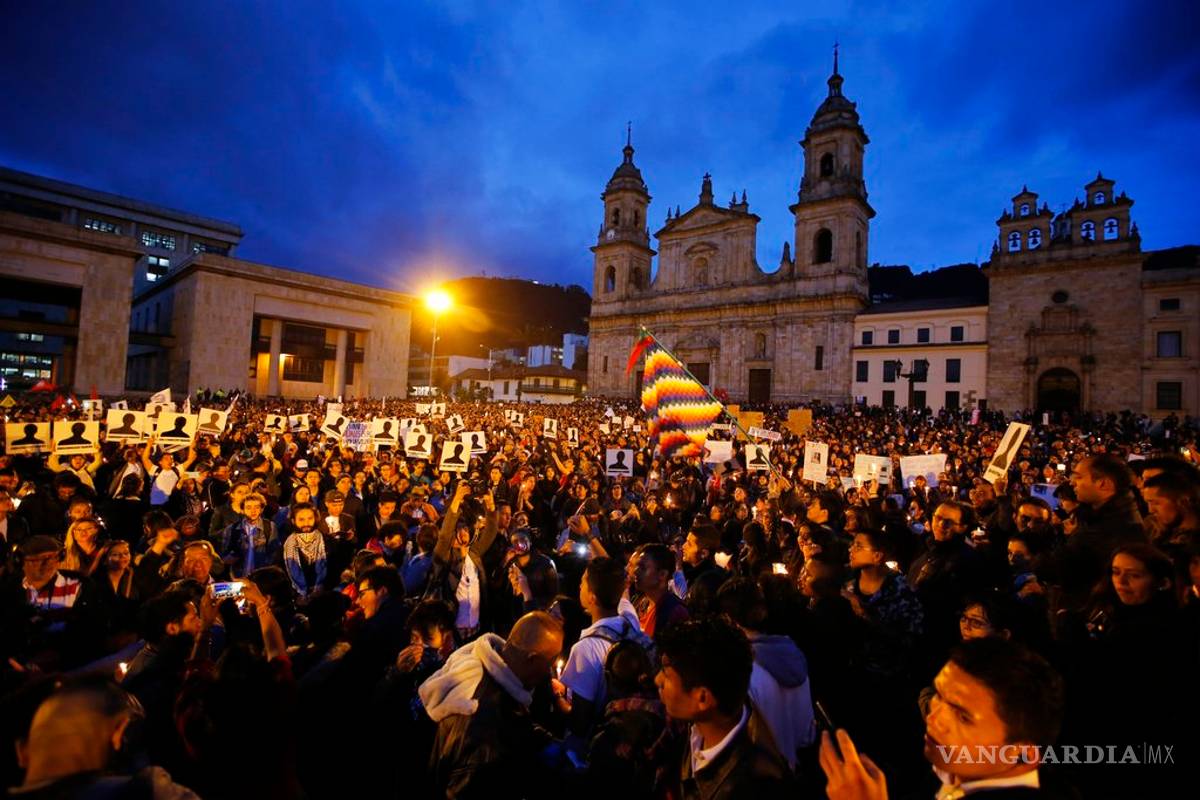 Miles protestan en Colombia contra asesinato de activistas