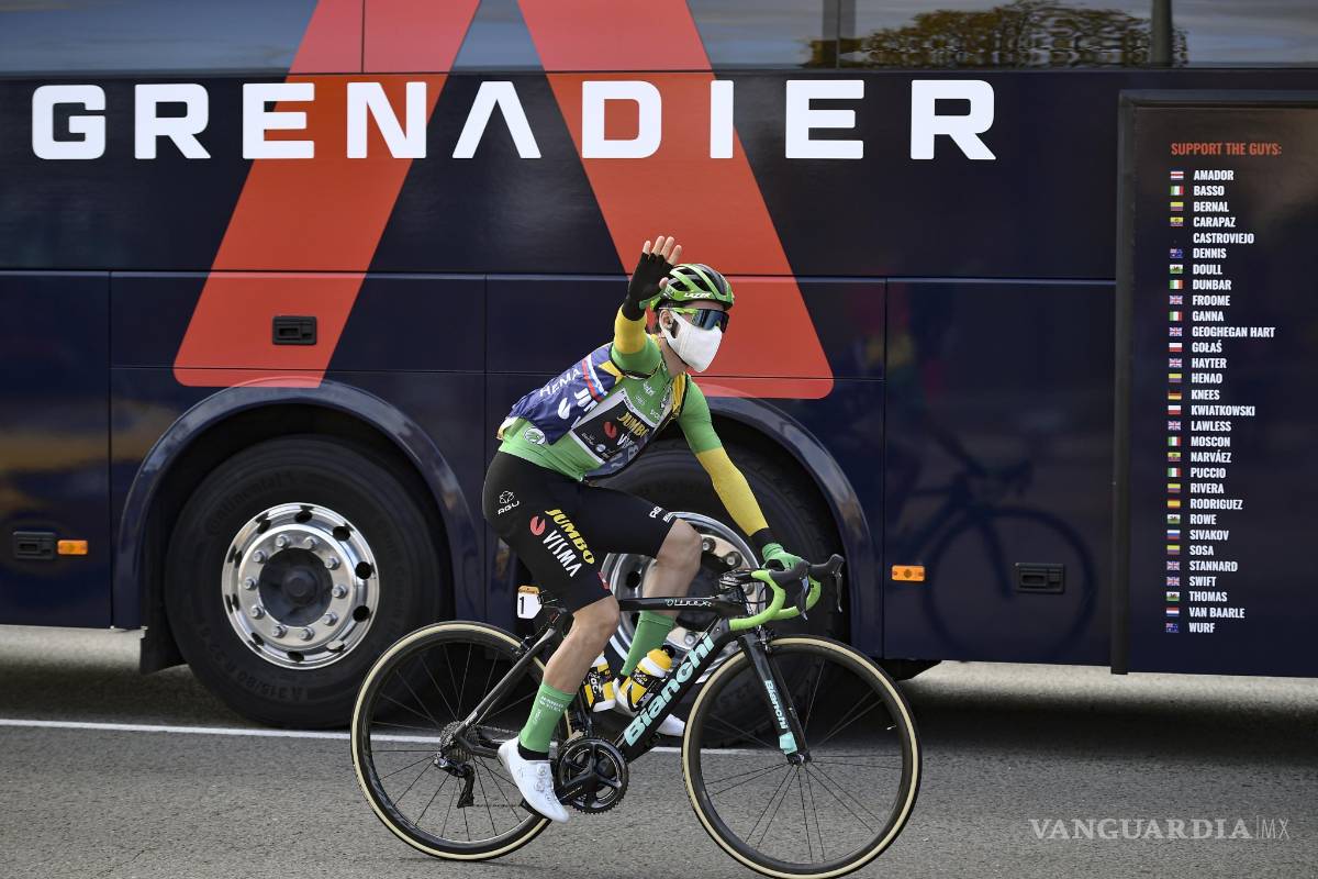 Roglic arrebata liderato a Carapaz en la Vuelta