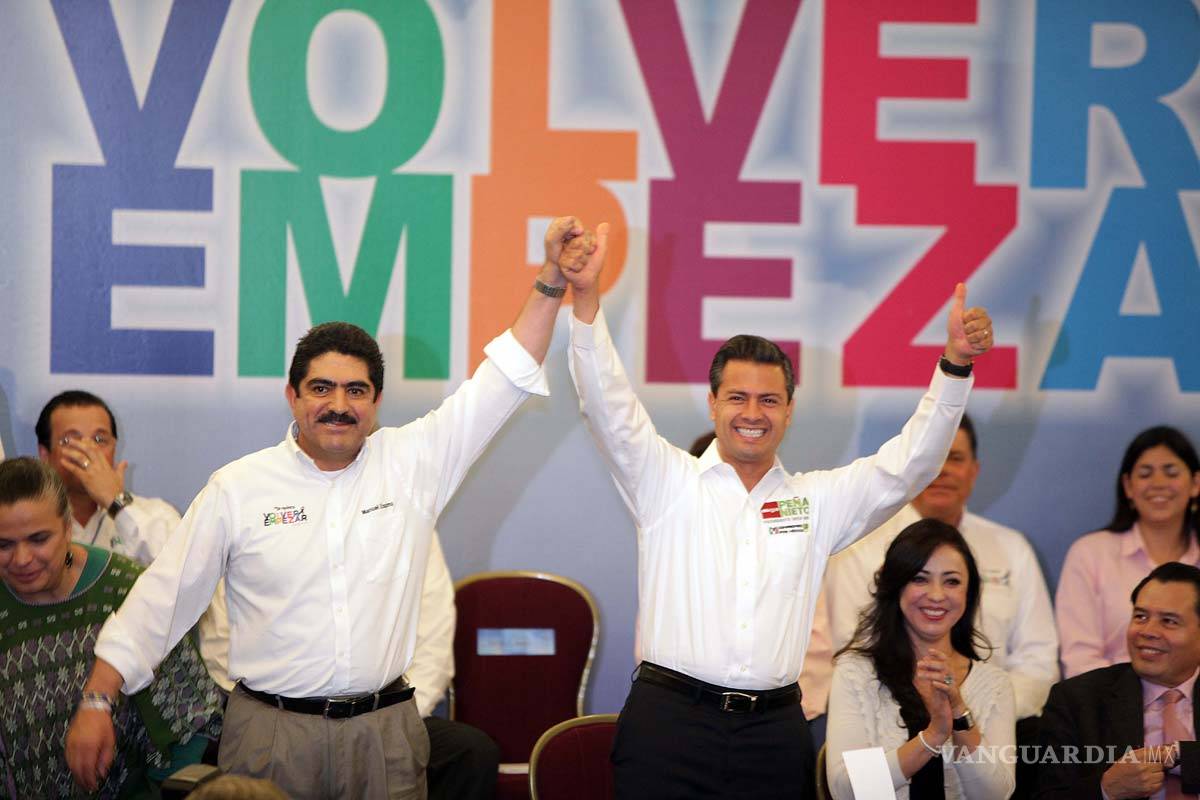 $!¿Manuel Espino es el amuleto de la victoria de AMLO?, levantó la mano a Calderón y a Peña Nieto... ¡y ganaron!