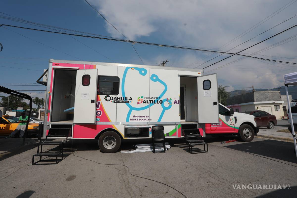 $!Las unidades móviles del DIF Saltillo acercan salud y asistencia social directamente a colonias y ejidos, evitando traslados y gastos a las familias beneficiadas.