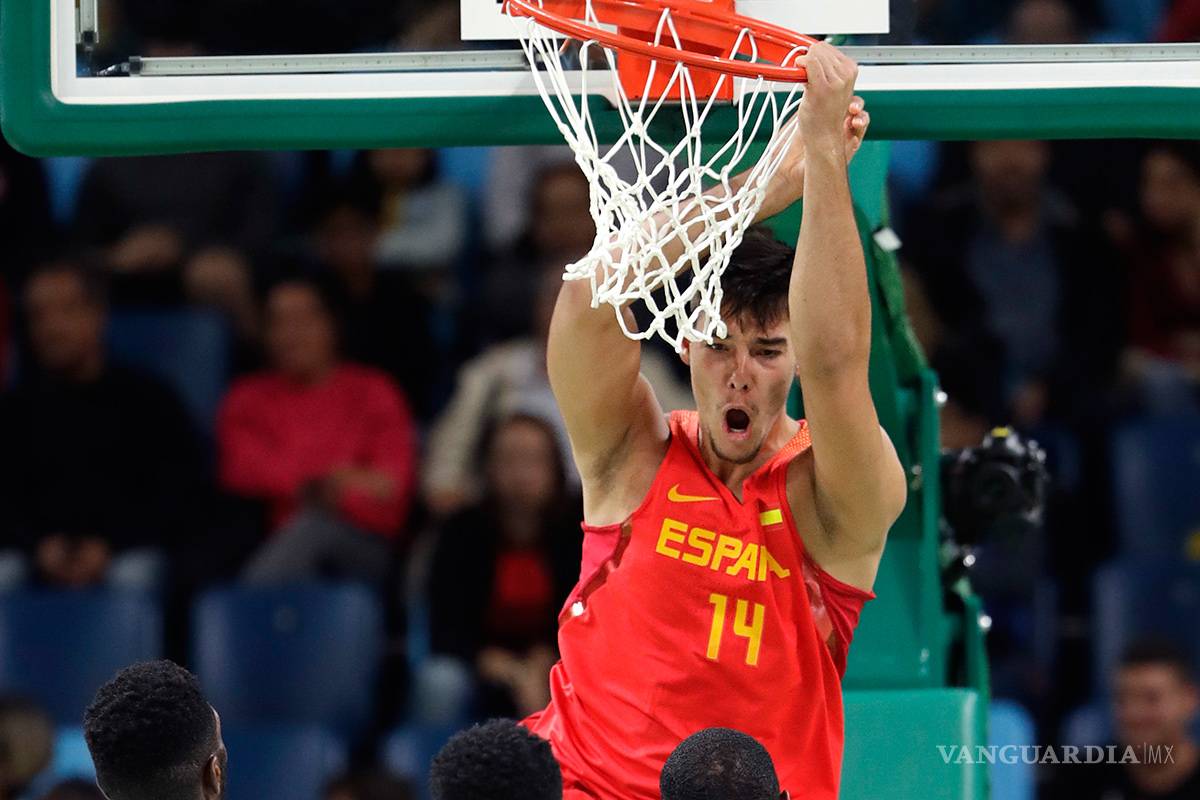 España derrota a Nigeria y mantiene aspiraciones de clasificar