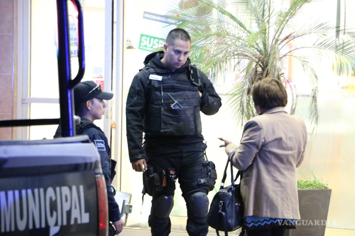 Asalta un comando pastelería