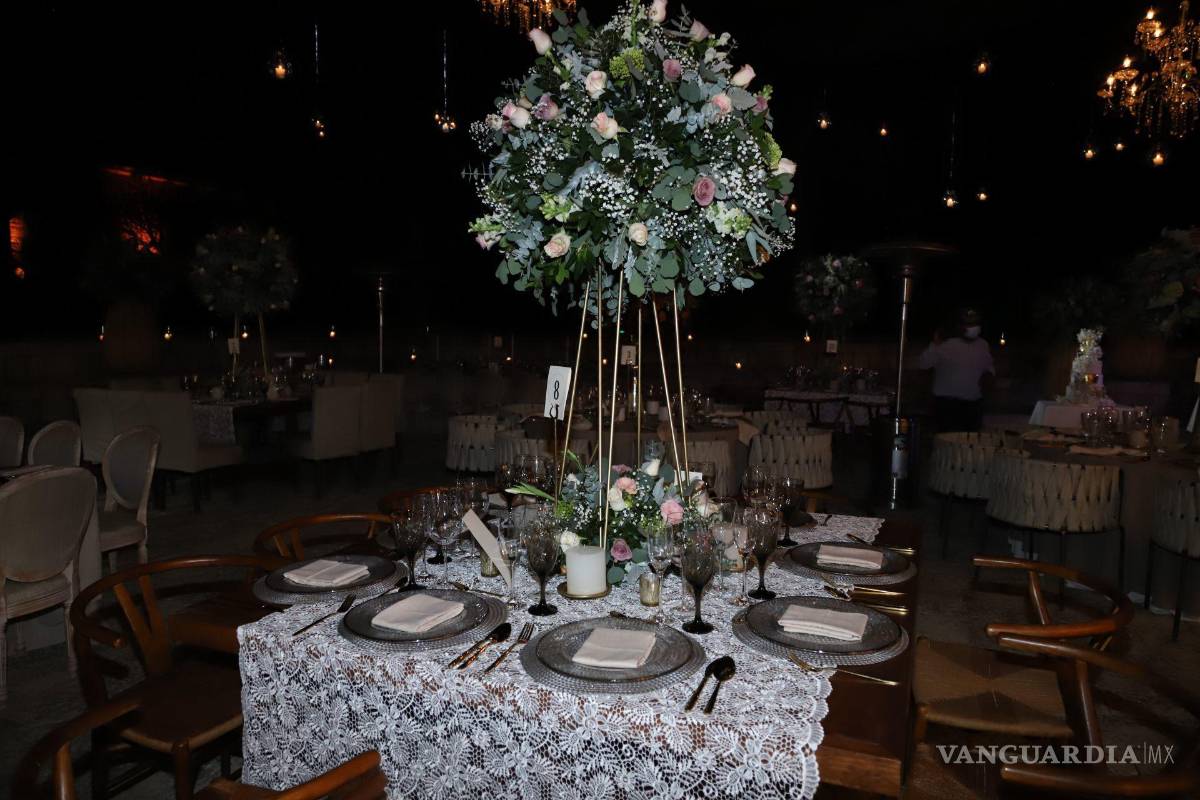 Celebra boda Elba Esther Gordillo en Oaxaca, pese a boicot de la CNTE