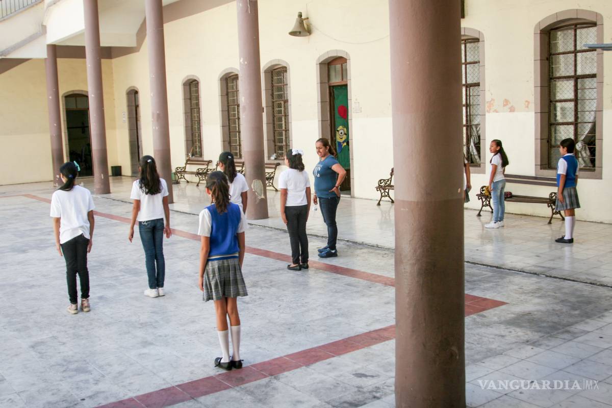 Causa calor estragos en alumnos de primarias de Saltillo