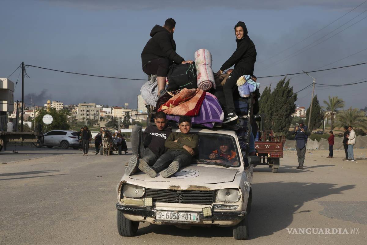 $!Aunque sería inminente una gran ofensiva israelí en Rafah, continúan llegando civiles palestinos de campos como el de Khan Younis.