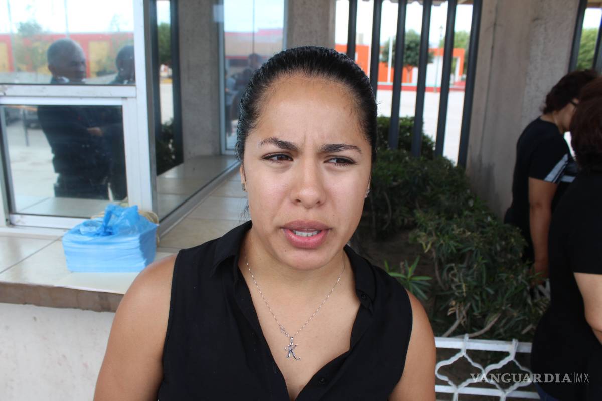 $!Marchan en Torreón exigen aparición de Liliana y Laura Valeria