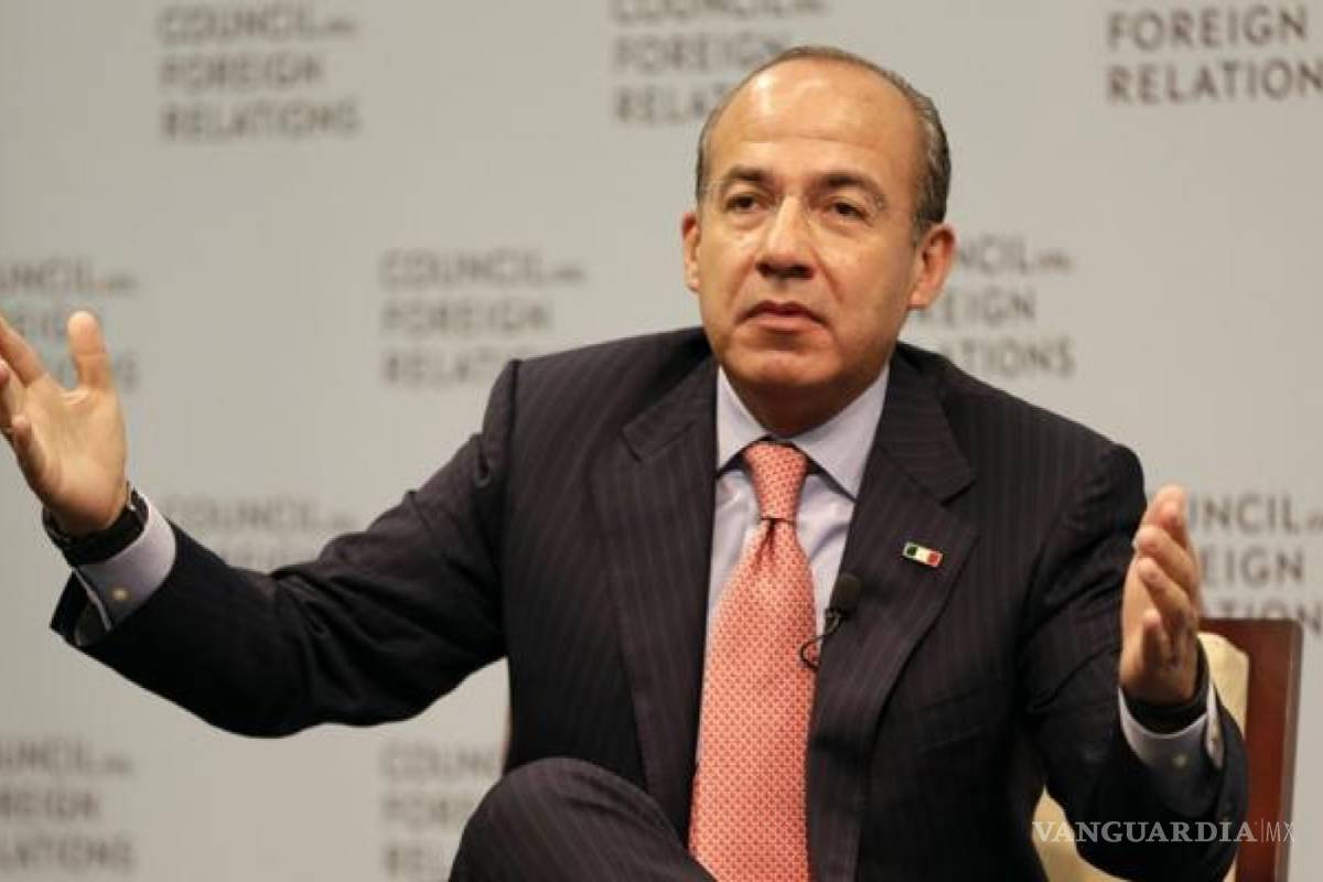 “Dime de qué presumes, y te diré de qué careces”: Calderón por video de hermano de AMLO recibiendo dinero