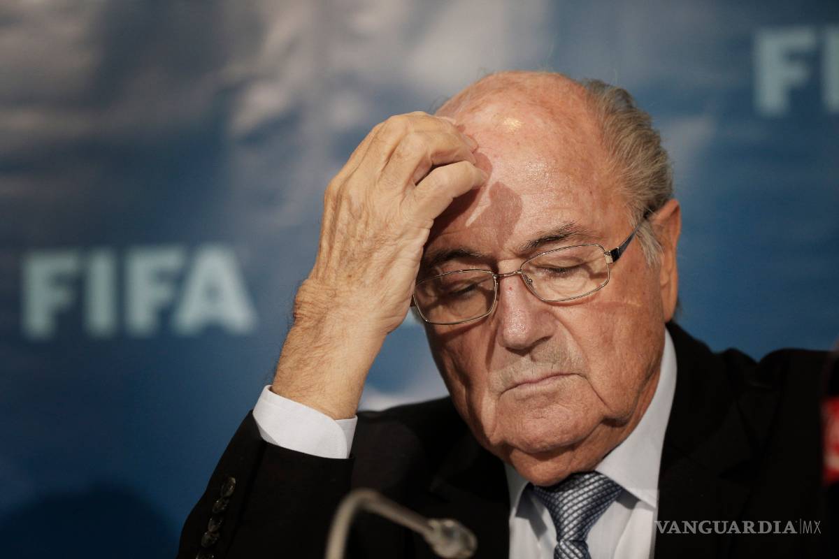 Policía suiza abre causa criminal contra Blatter
