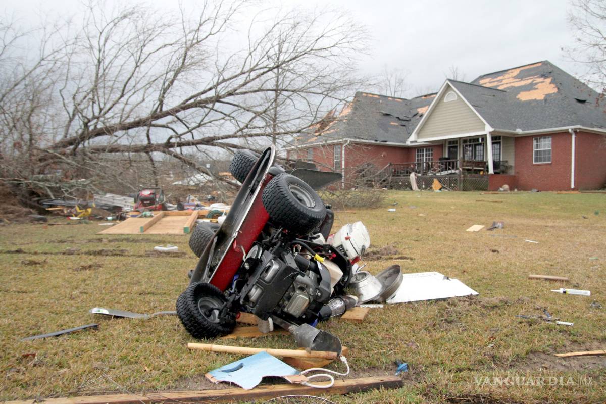 Fuertes tornados azotan Alabama y Mississippi