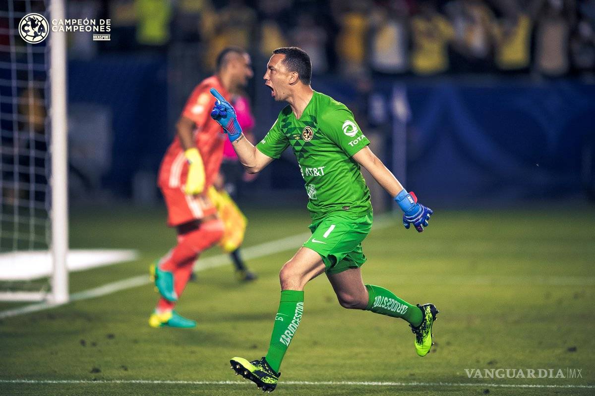 Marchesín anota el penal que le da a América el Campeón de Campeones