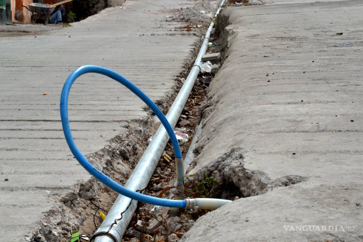 Colocan infraestructura hidráulica y pavimento en el Poniente de Torreón