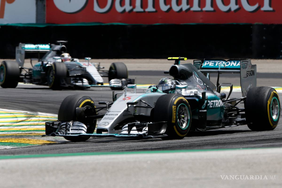 Rosberg gana GP de Brasil y asegura subcampeonato; Checo Pérez termina en lugar 13