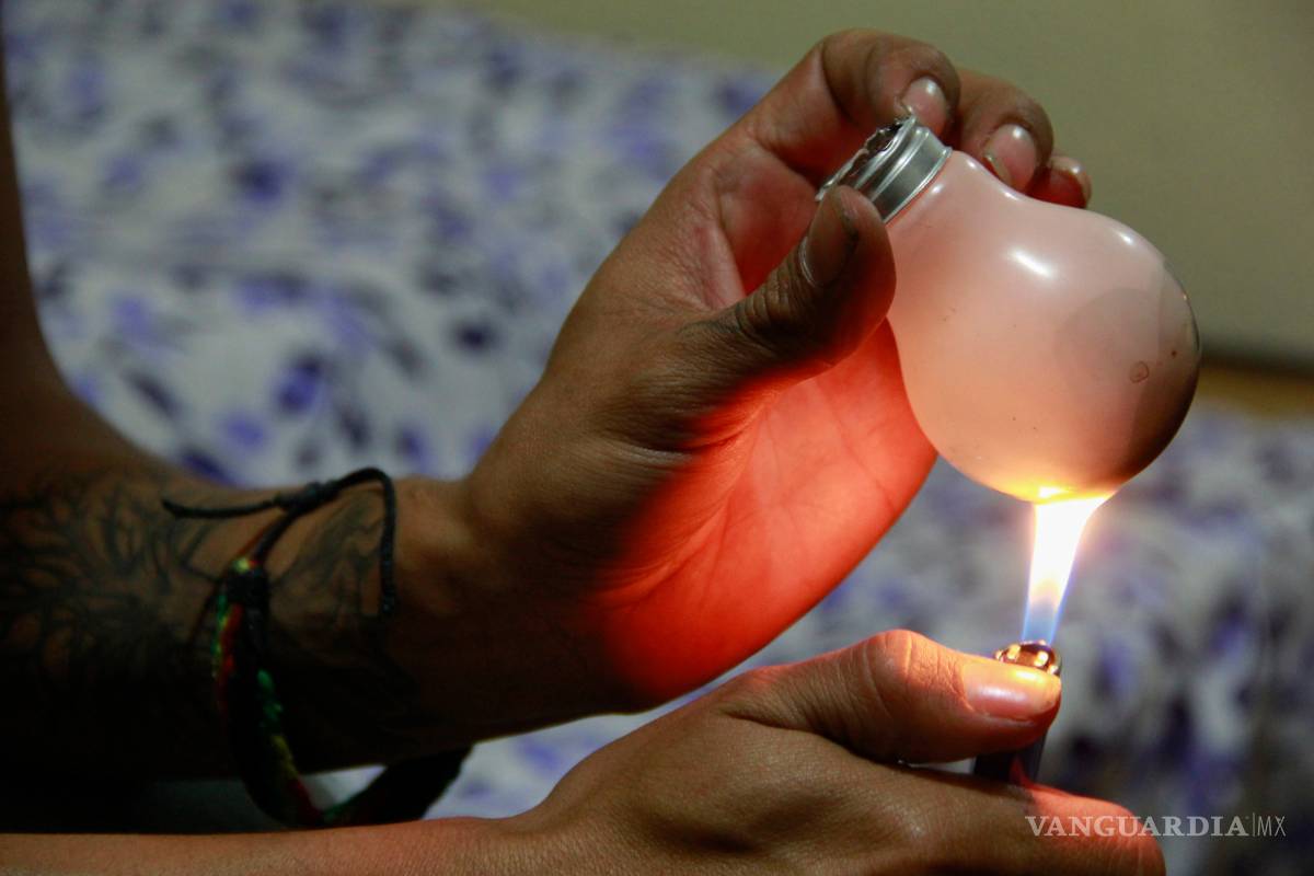 Detienen a oficial de tránsito de Saltillo con posesión de 9 dosis de droga, cristal