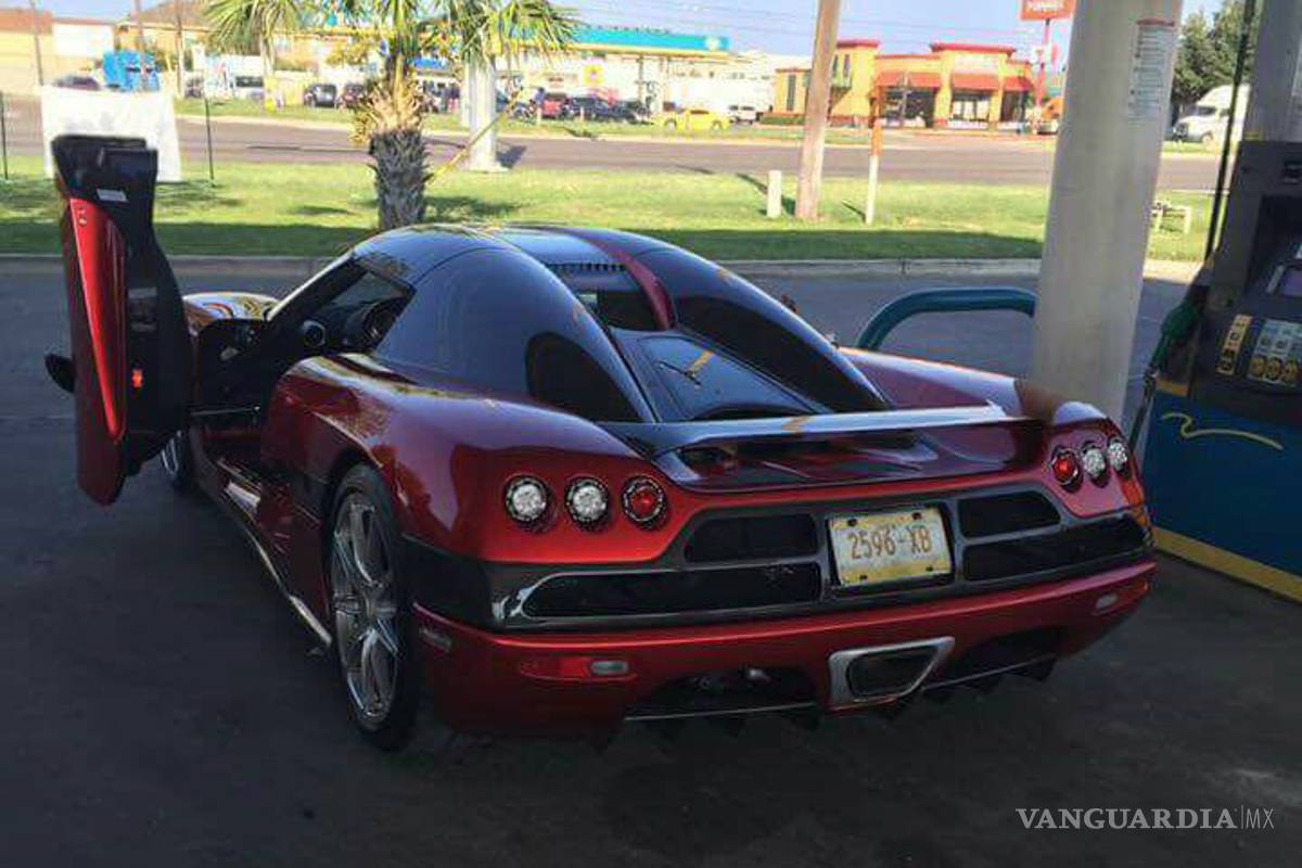 $!Destrozan lujoso auto de 22 millones de pesos en Nuevo Laredo