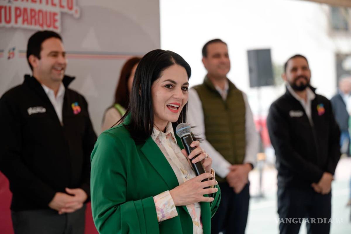 $!La diputada presidenta de la Junta de Gobierno del Congreso del Estado destacó la importancia de la recuperación de espacios públicos en Saltillo.