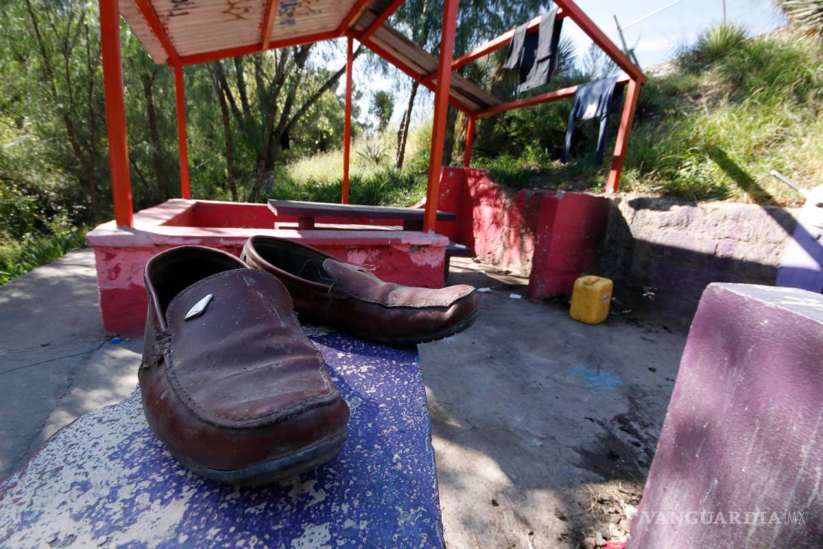 $!Convierten migrantes en refugio al Parque Hundido de Saltillo