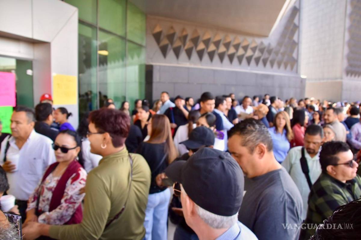 $!Cerca de 25 empleados resultaron beneficiados con la suspensión temporal de las medidas administrativas que habían generado inconformidad en el gremio.