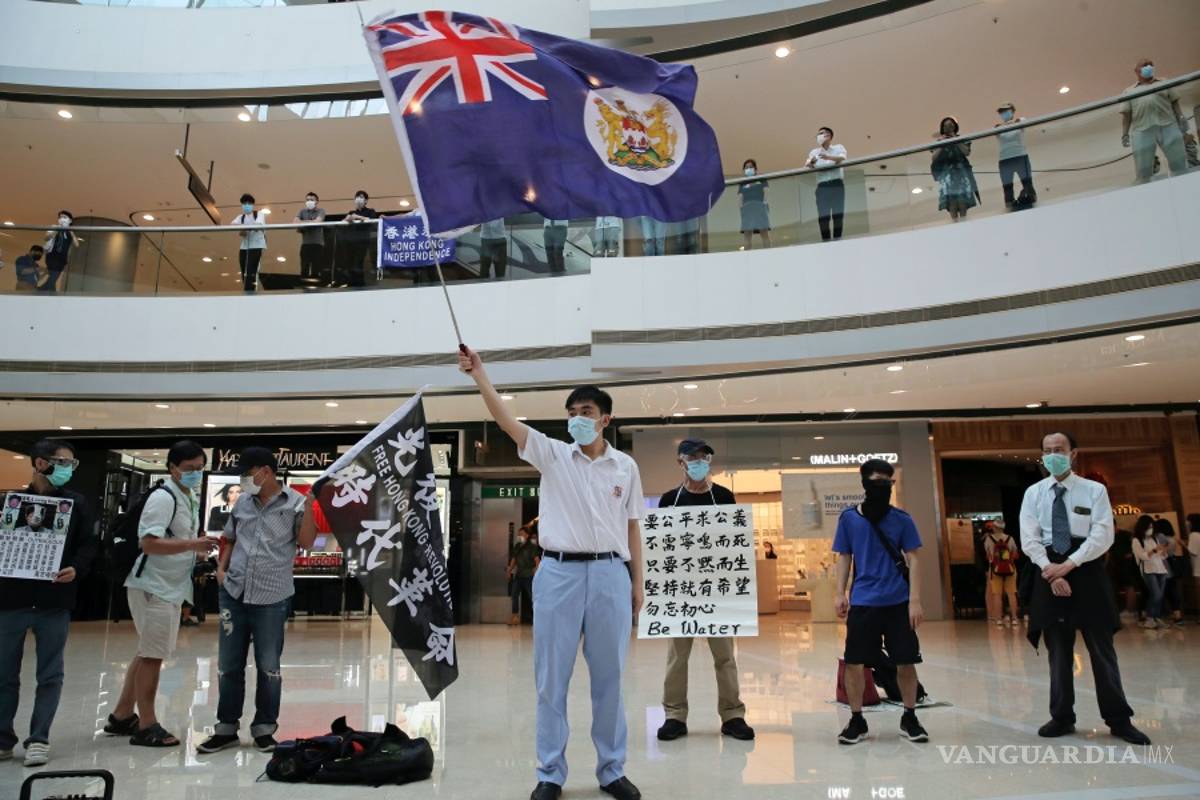 Docenas de personas protestan contra ley de seguridad de Beijing para Hong Kong