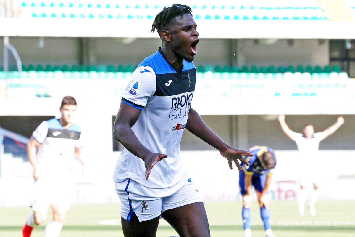 ¿Juventus ya no quiere a Jiménez? Buscarían a otro delantero