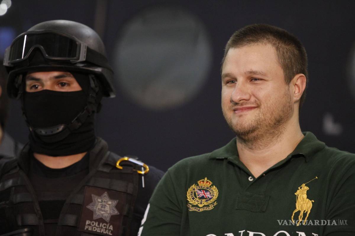 $!Cuando fue presentado ante los medios, “La Barbie” no dejó de sonreír.