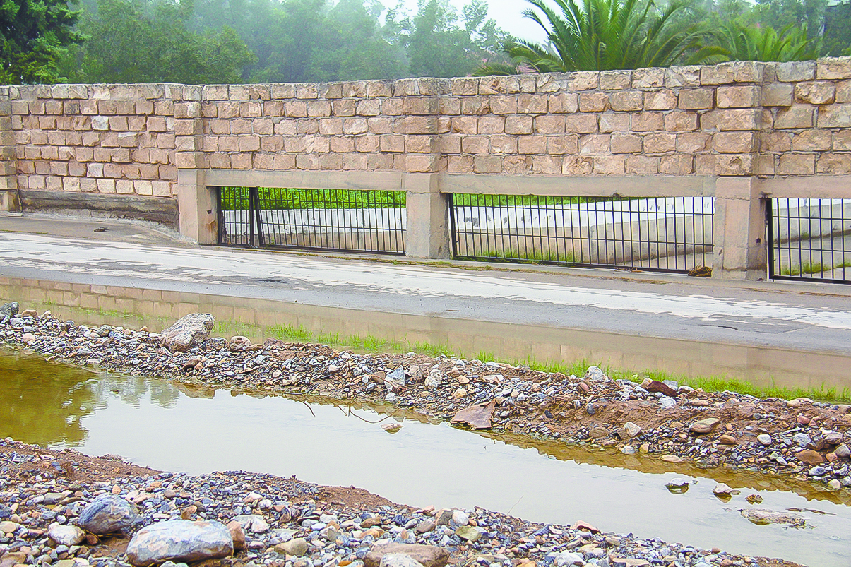 $!Somos el desagüe de todo Saltillo: Temen 300 familias por su integridad cada que llueve en la ciudad