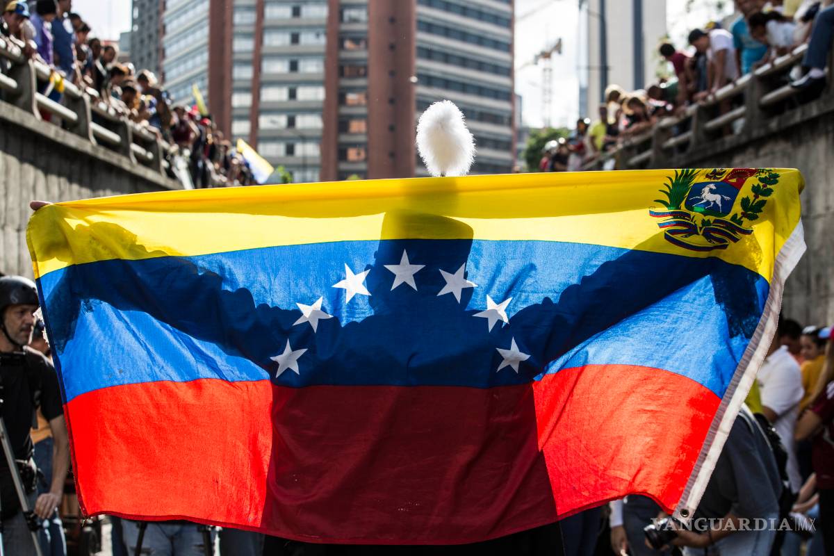 Detienen a dos magistrados designados por el Congreso de Venezuela