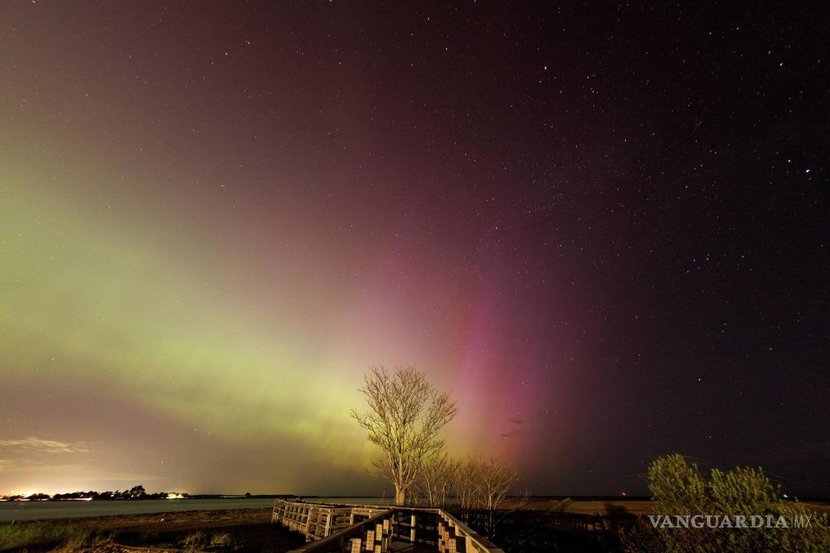 Inusual y potente tormenta solar pinta los cielos del hemisferio norte con coloridas auroras boreales (fotos)